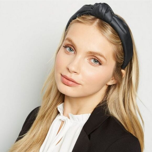 💖 2/$30 Womens Boho black top knot faux leather wide thick minimalist headband - Picture 6 of 14